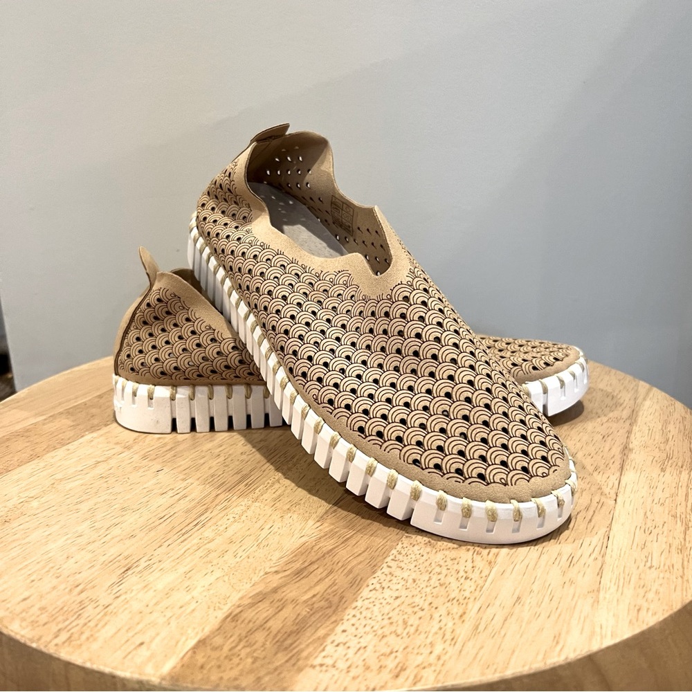 Ilse Jacobsen Tulip Slip-On Sneaker